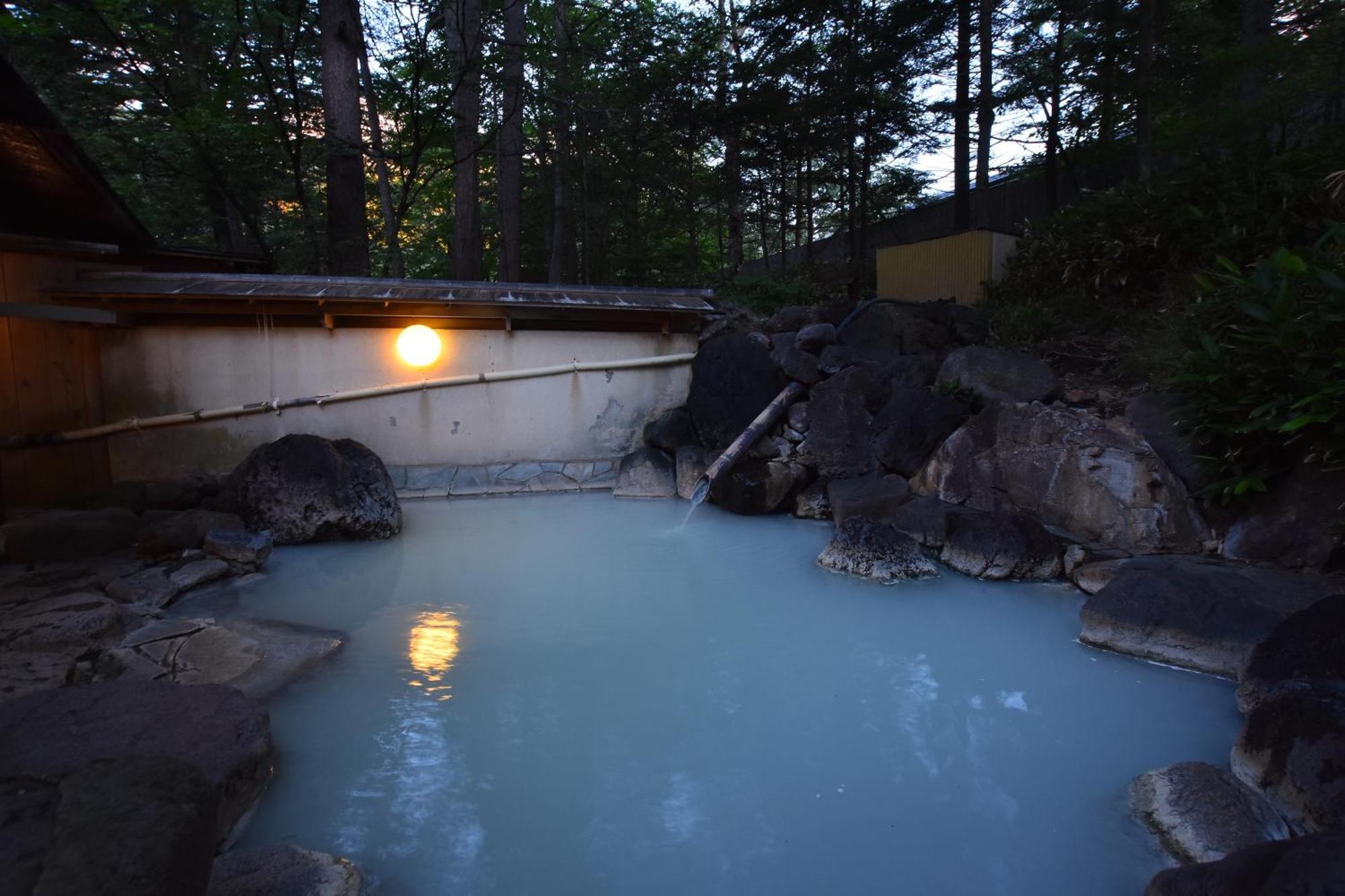 Okunikko Konishi 傳統日式旅館 3*