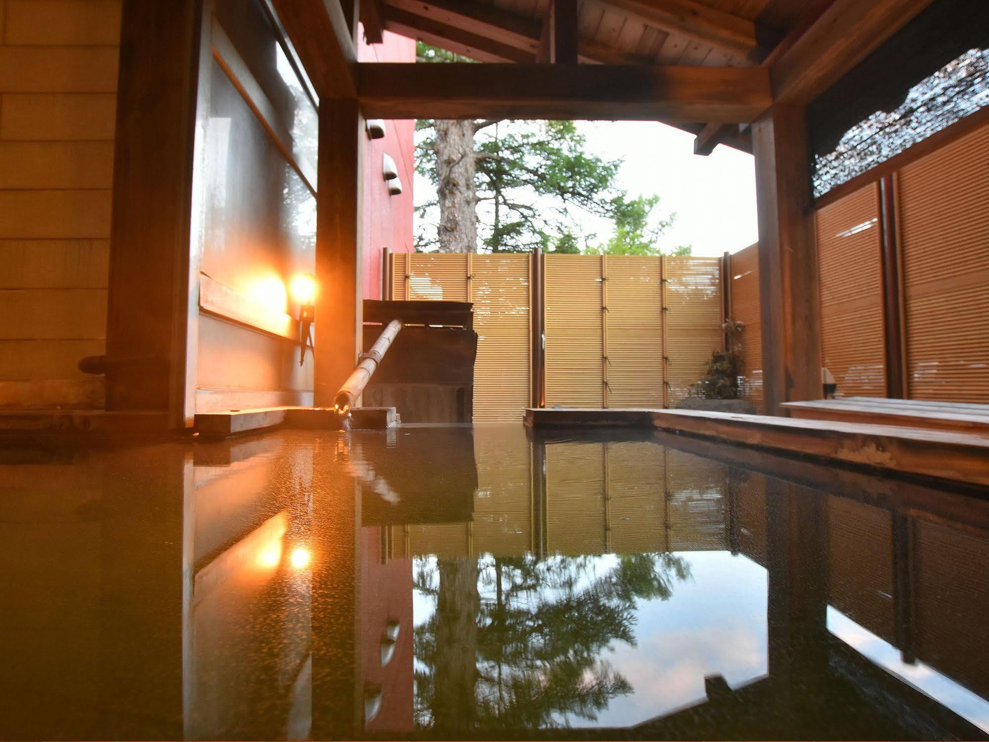 傳統日式旅館 Okunikko Konishi 3*